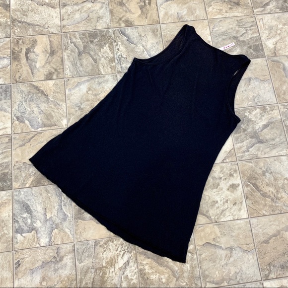 M.C Diamond Tank Top - Picture 3 of 6